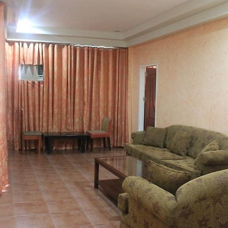 Hotel Elena Davao Экстерьер фото